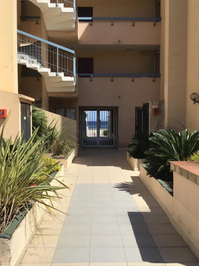 Studio 207-Front De Mer Parking Prive Cavalaire-sur-Mer Exterior foto